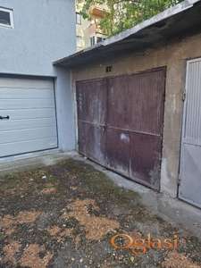 IZDAJEM GARAŽU NA GRBAVICI